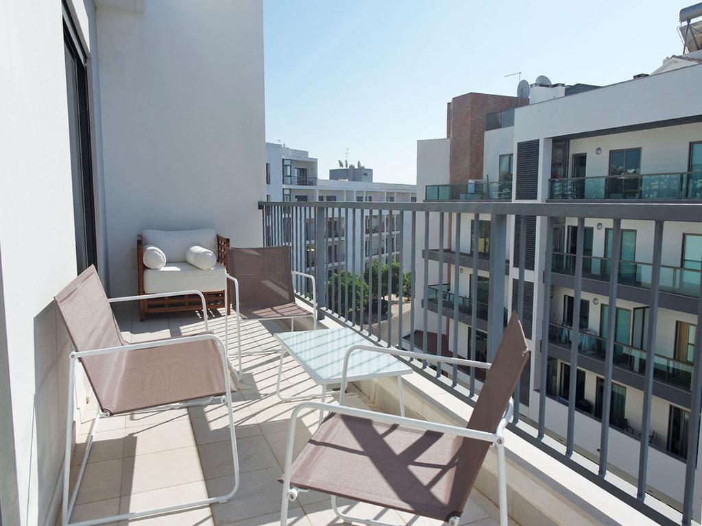 B04 - Luxury 2 Bed W Terrace Pool Lejlighed Lagos Eksteriør billede