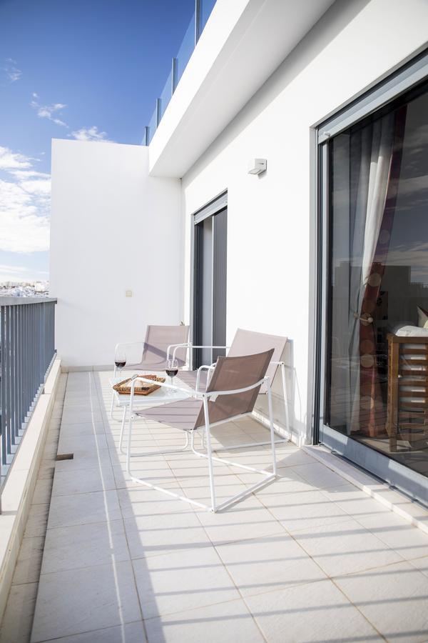 B04 - Luxury 2 Bed W Terrace Pool Lejlighed Lagos Eksteriør billede