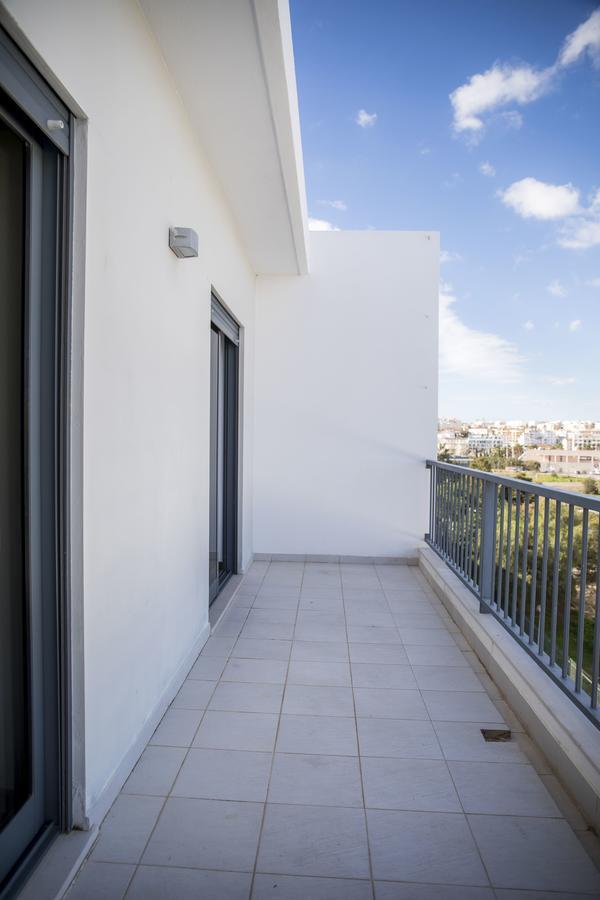 B04 - Luxury 2 Bed W Terrace Pool Lejlighed Lagos Eksteriør billede