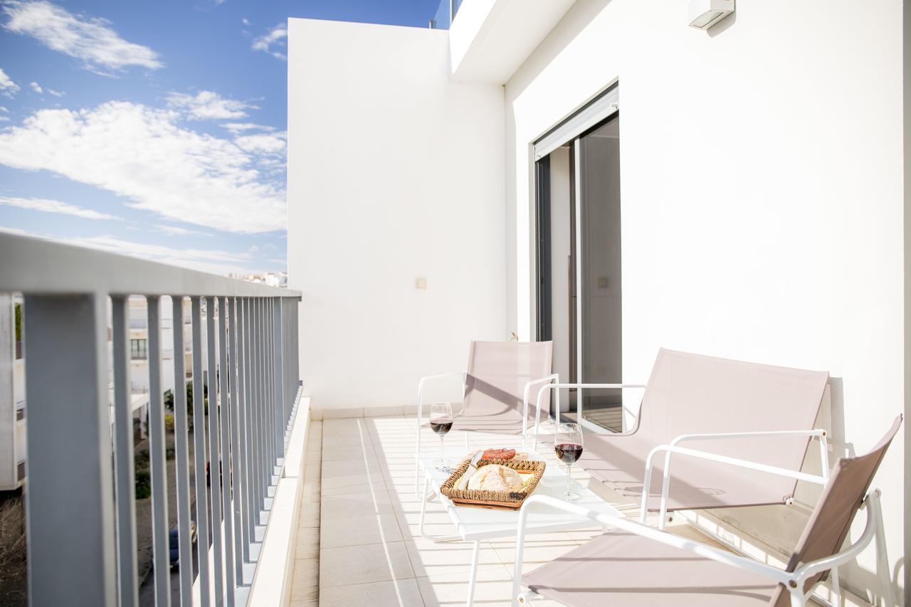 B04 - Luxury 2 Bed W Terrace Pool Lejlighed Lagos Eksteriør billede